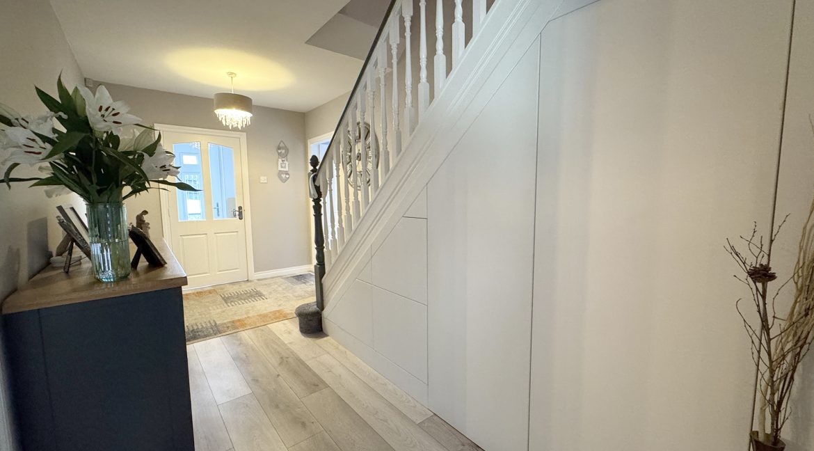 entrance hall 2